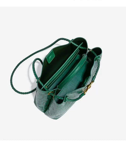 Snake-Print Tote Bag – Large Capacity Women’S Handbag with Butterfly Metal Clasp, Shoulder & Crossbody, Unique Designer Style