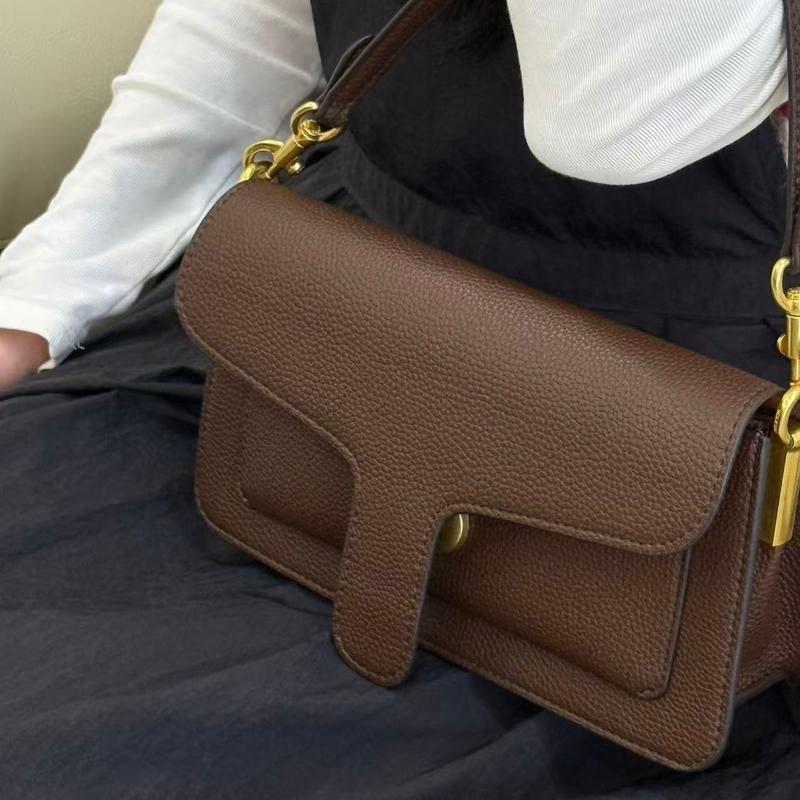 Women'S Stylish Shoulder Bag, Lightweight Crossbody Bag with Adjustable Shoulder Strap and Metal Buckle